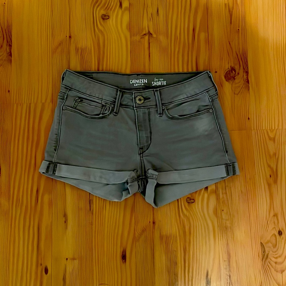 Womens Levi Denim Shorts!!!!